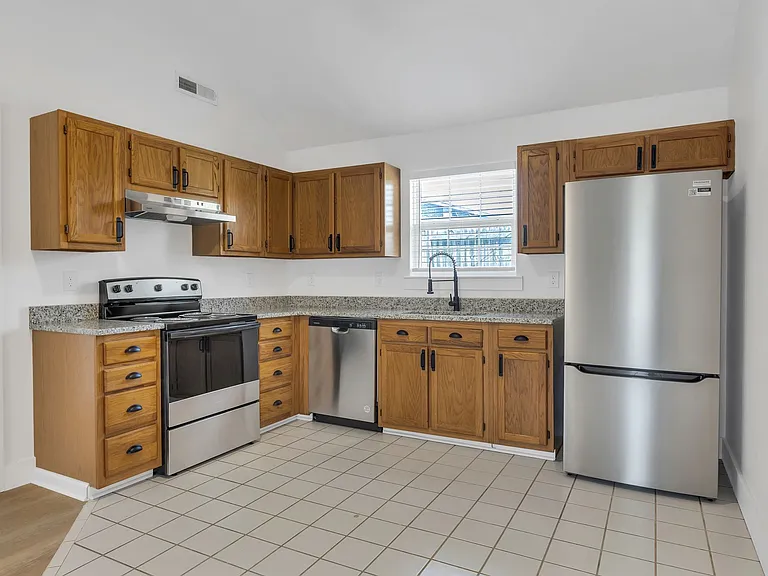 7202-7222 Melrose Pl #7204 — Photo 26