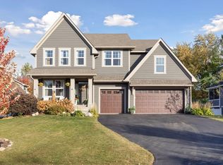 9086 Princeton Cir, Woodbury, MN 55125
