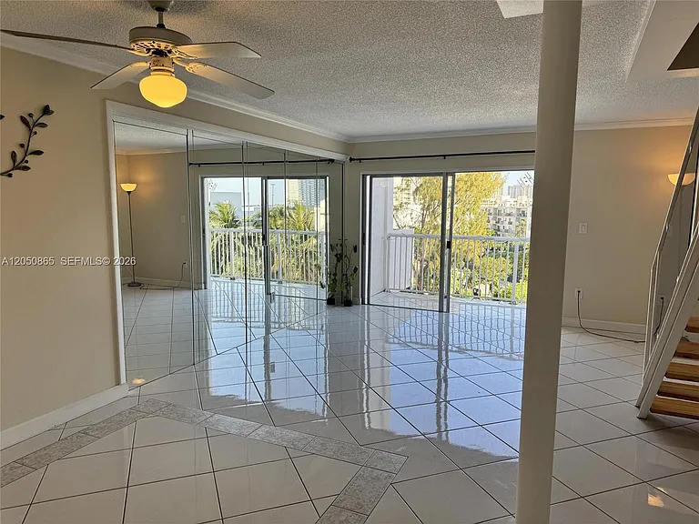 17800 Atlantic Blvd #Penthouse 15 — Photo 10