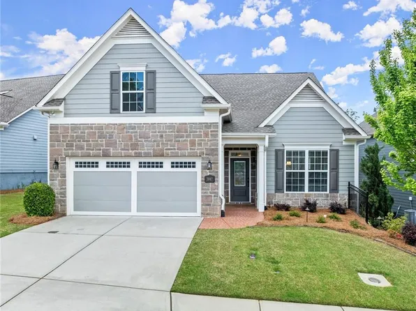 3847 Sweet Magnolia Dr, Gainesville, GA 30504