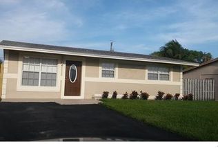 702 NW 2nd Ave, Deerfield Beach, FL 33441