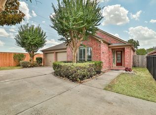 17515 Burkhart Ridge Dr, Houston, TX 77095