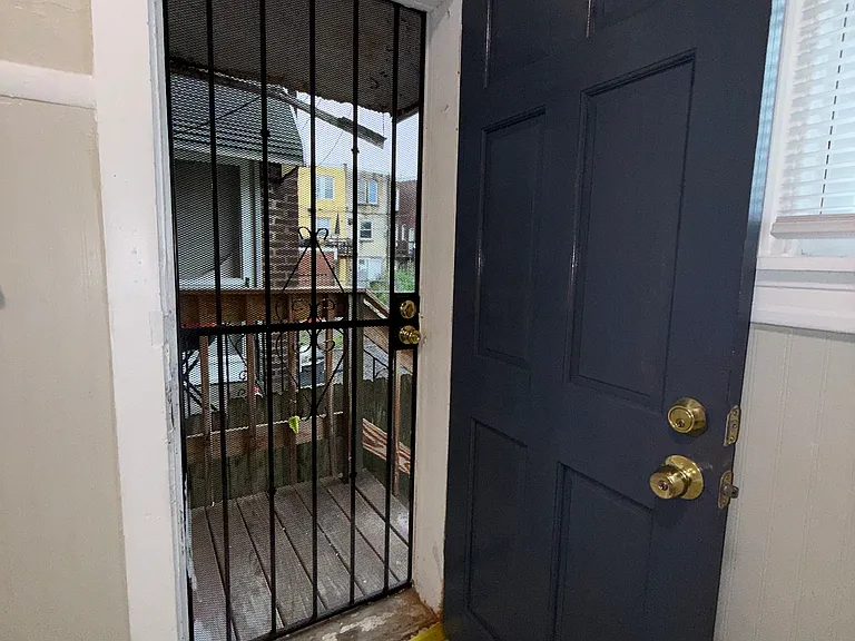 2121 Anchor St — Photo 17