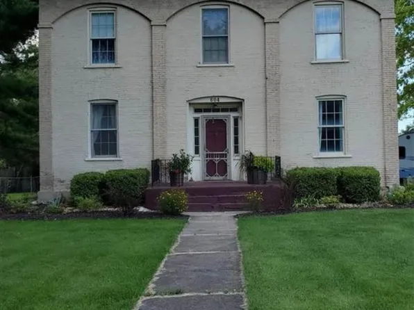 604 E Main St, La Harpe, IL 61450