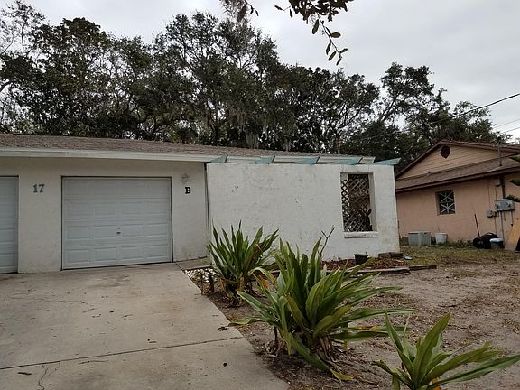 2nd image of 17 Atlantic Oaks Cir #B