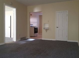 441 Allen St APT 1, Waterloo, IA 50701