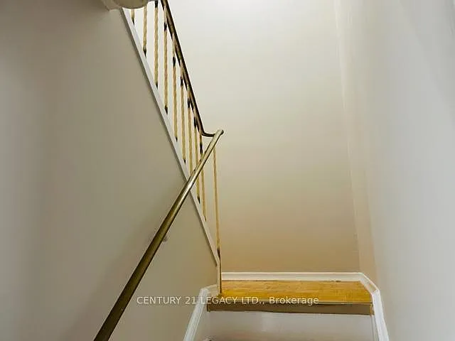 65 Bradstone Sq #UPPER — Photo 15