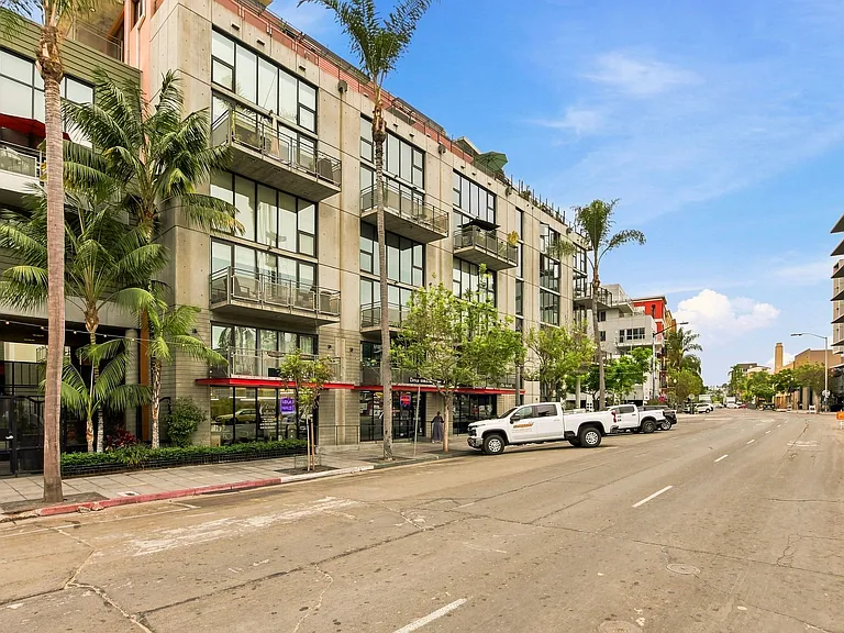 1780 Kettner Blvd #516 — Photo 48