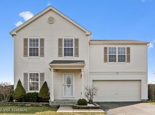 17 Chelton Rd, Romeoville, IL 60446