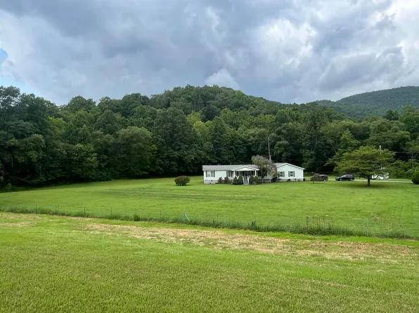24667 N Us Highway 119, Cumberland, KY 40823