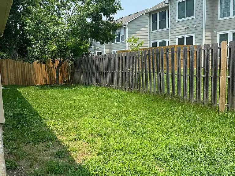 2620 Century Park Blvd — Photo 14