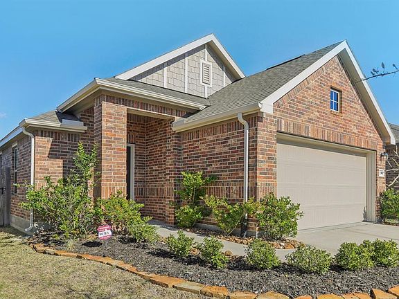 3rd image of 22659 Bolanzo Lane