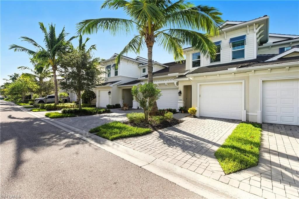 6947 Avalon CIR #1908, Naples, FL - View 2