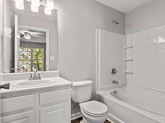 5th image of 2787 Valley Green Dr #2787