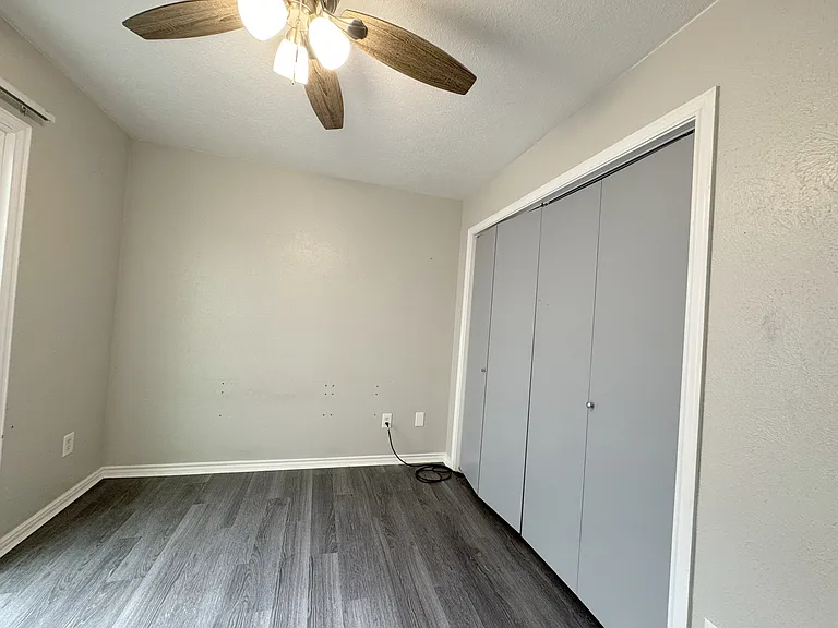 2530 Millcroft Ln — Photo 27