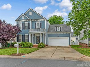 820 Blackburn Ct, Charlotte, NC 28209