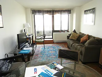 Rented by CCG Real Estate Brokerage