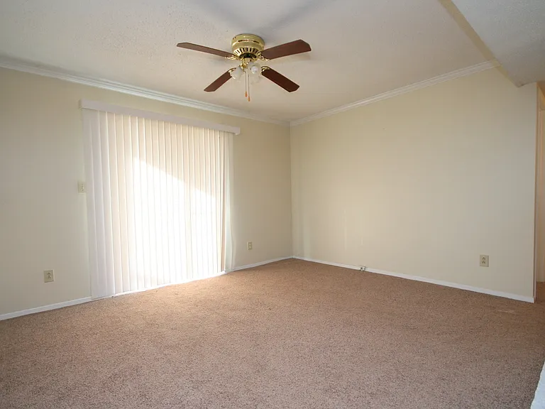 6644 Willow Pointe Dr NW #1-A — Photo 11