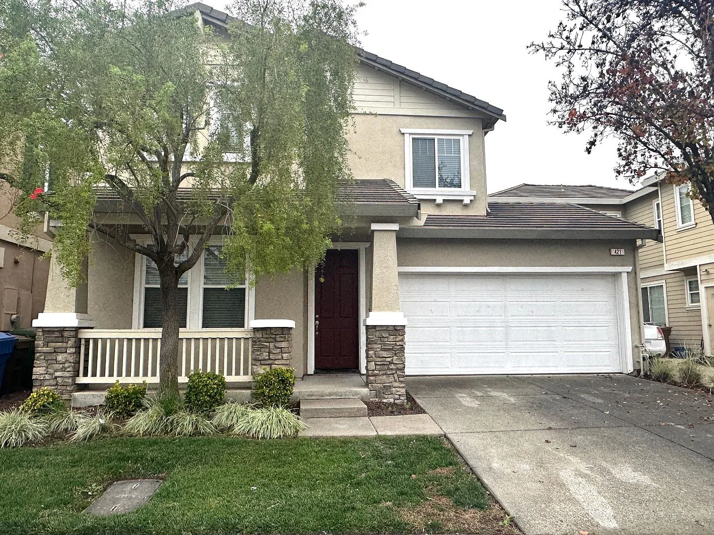 421 Black Rock St photo 1