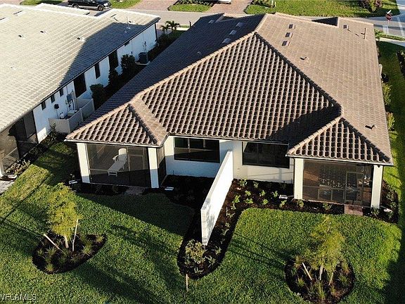 3rd image of 17345 Corsini Ct