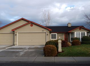 1810 E Meadow Wood St, Meridian, ID 83646