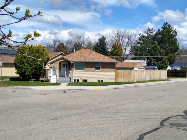 1428 S Longmont Ave