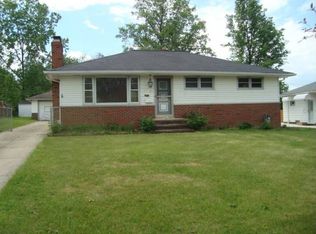 10775 Kader Dr, Parma, OH