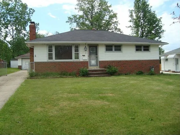 10775 Kader Dr photo 1