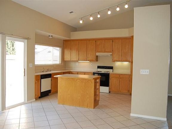 4th image of 1219 Palomino Dr