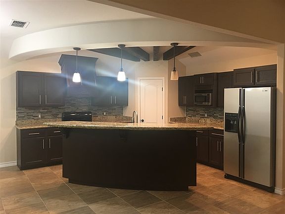 4th image of 3912 Aguanieve Dr