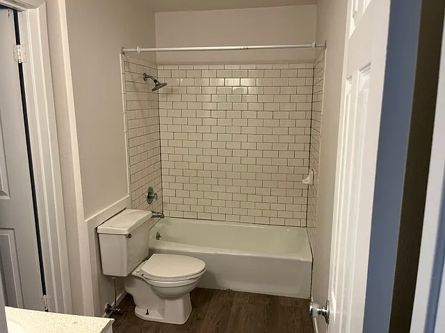 4956 Greenslope Dr — Photo 6