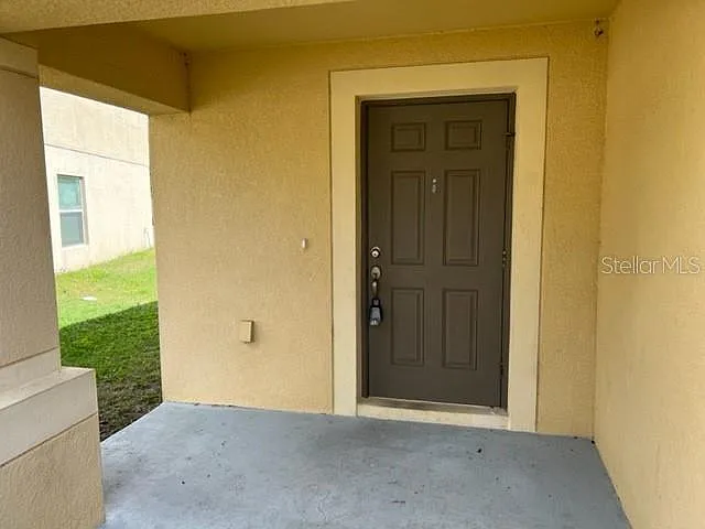 3 bed, 2.0 bath, 1340 sqft, $1,995 — Photo 2