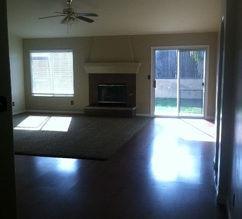 Entry Leading to formal living room
