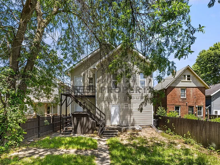1339 Mooberry St — Photo 26