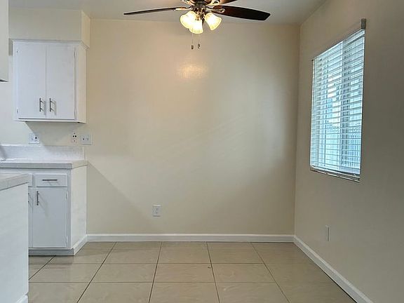 4th image of 4908-16 Santa Cruz Ave #2