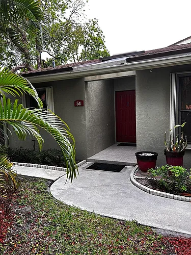 51 Meadows Dr Photo 1