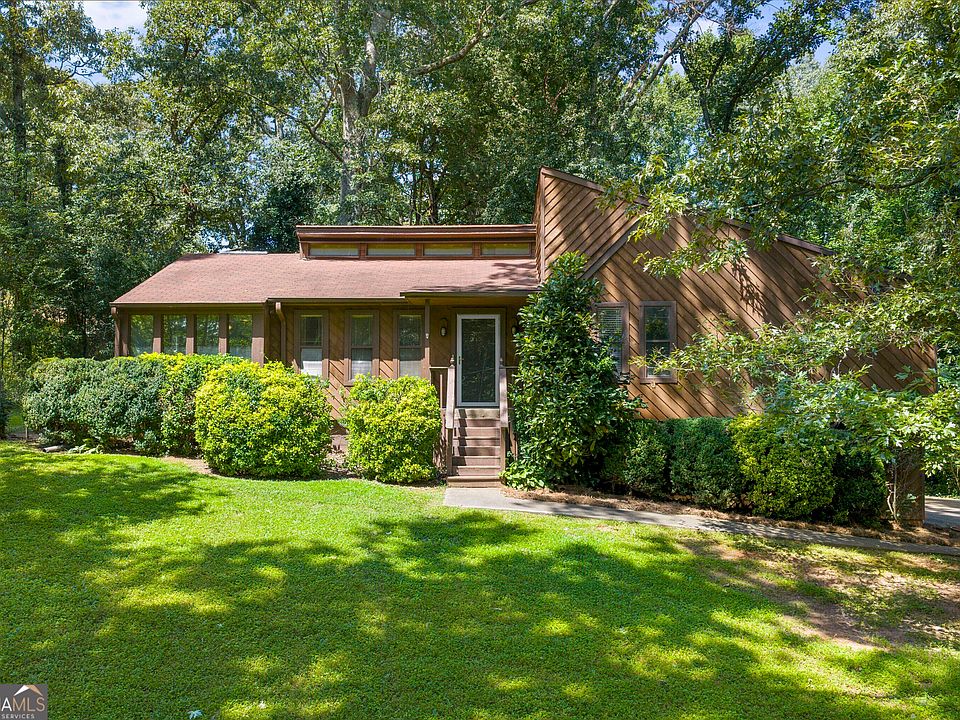 1st image of 2656 Royal Oak Ct