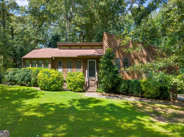 2656 Royal Oak Ct, Acworth, GA 30102