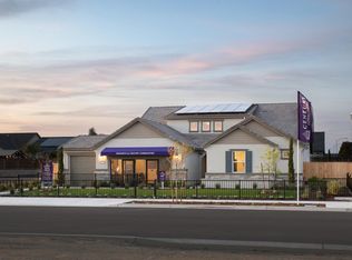 983 Howard St, Kingsburg, CA 93631