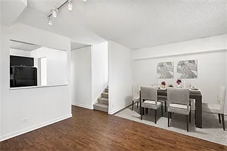1133 N. Dearborn — Photo 24