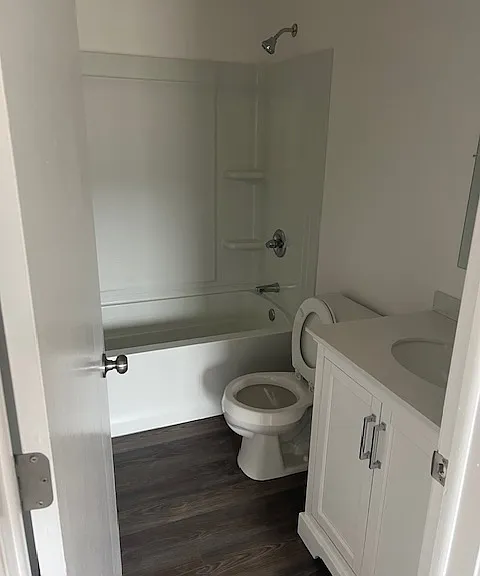 432 Martin Rd #B — Photo 6