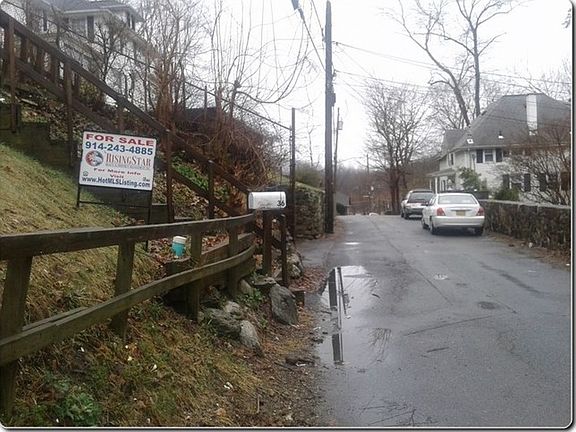 5th image of 36 Highland Ave