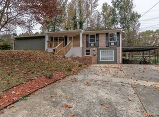 2033 Twelve Oaks Cir NW, Acworth, GA 30144