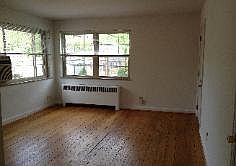 4th image of 4038 Paxton Ave APT D