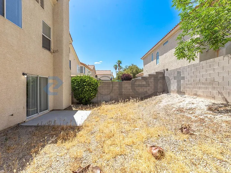 8316 Sky Canyon Ct — Photo 35