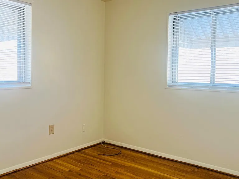 4901 Fitch Pl NE — Photo 21