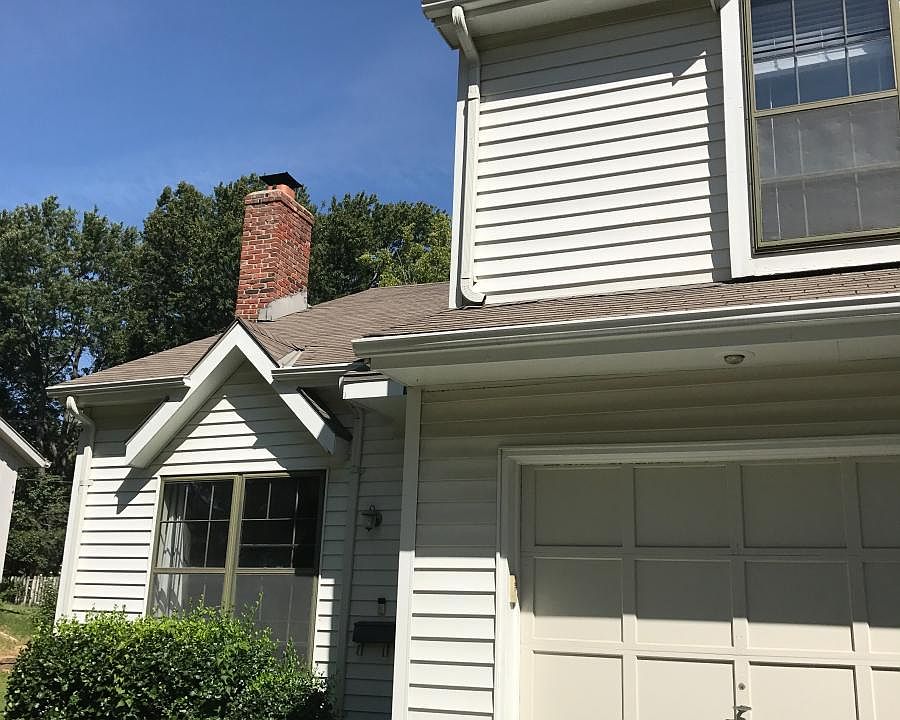 Front of house with garage
