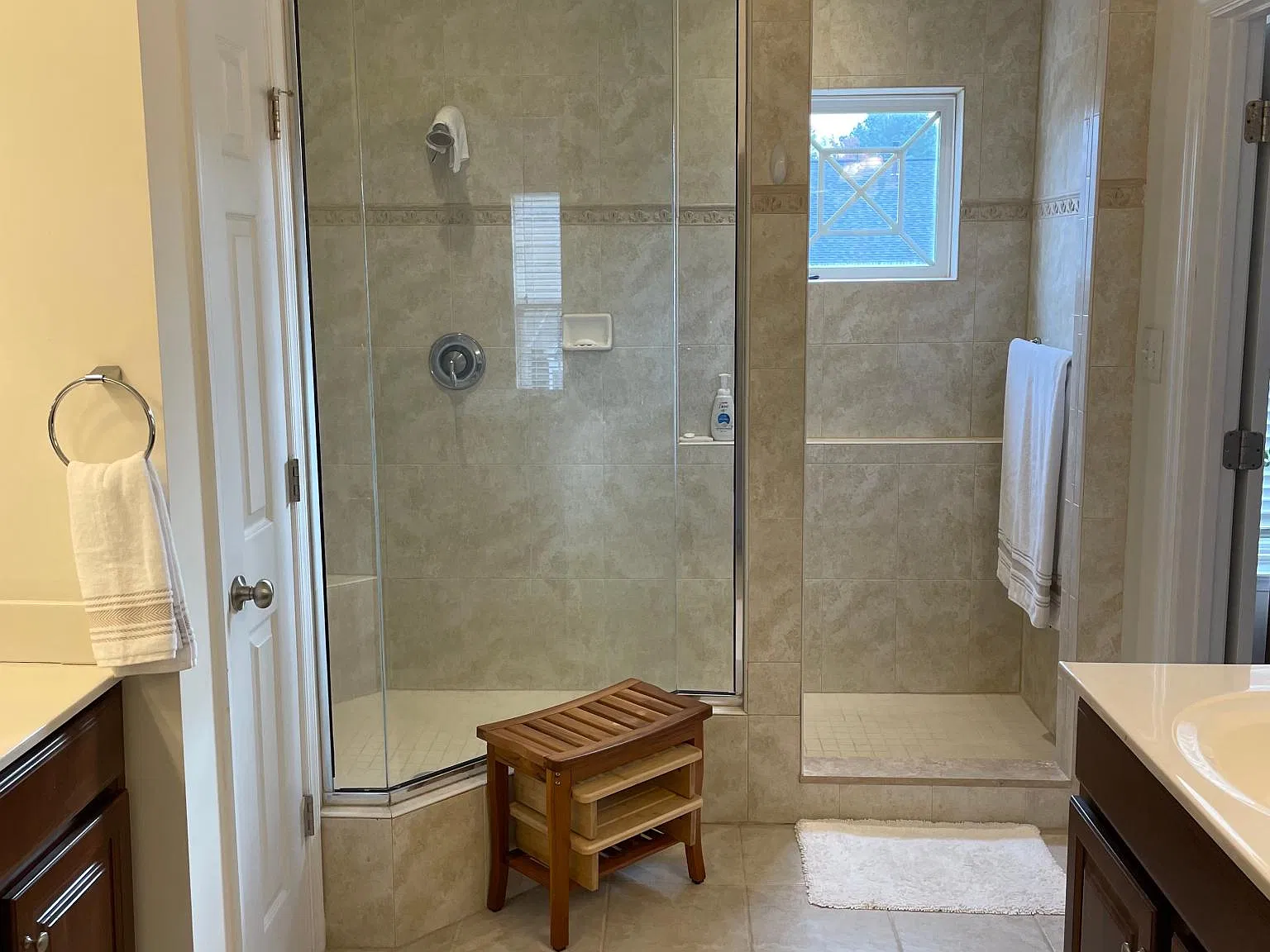 2900 Murano Way — Photo 3