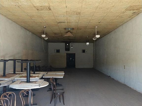 3rd image of 234 W Coolidge Ave