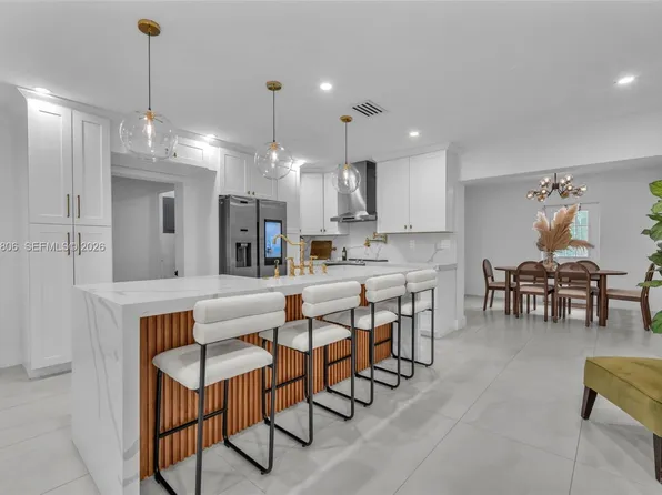 2395 NE 184th Ter, North Miami Beach, FL 33160